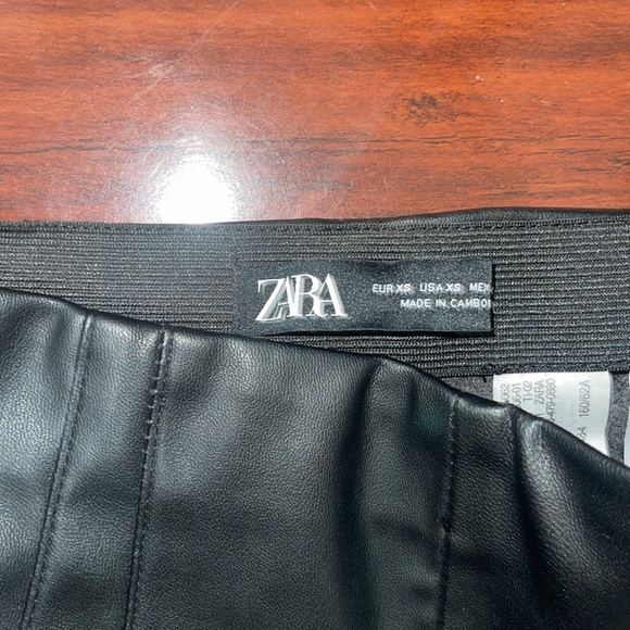 Zara leather skinny high waisted pants - Picture 2 of 5